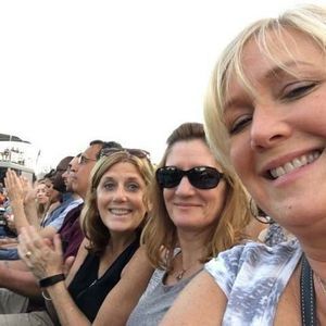 Meet your Posher, Mayna